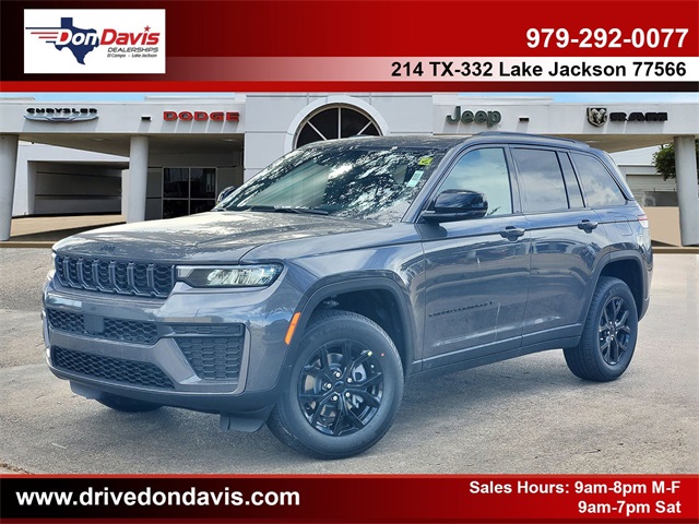 2026 Jeep Grand Cherokee Laredo