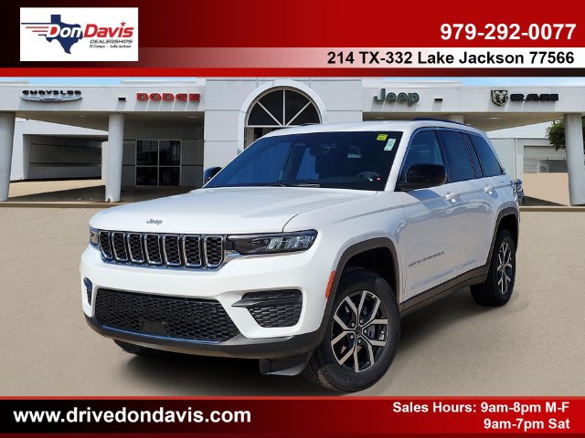 2027 Jeep Grand Cherokee Laredo