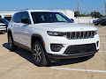 2027 Jeep Grand Cherokee Laredo
