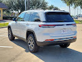 2027 Jeep Grand Cherokee Laredo
