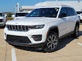 2027 Jeep Grand Cherokee Laredo